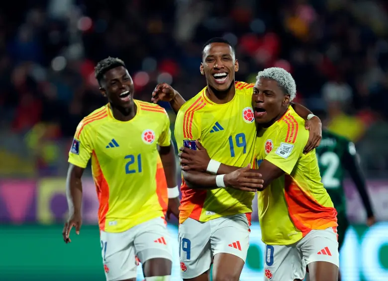 Neyser Villarreal (21), Kéner González (19), Óscar Perea (10), jugadores de la Selección Colombia Sub-20. FOTO GETTY
