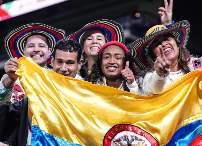 Los aficionados colombianos en Estados Unidos. FOTO: Tomadas de redes sociales @FCFSeleccionCol
