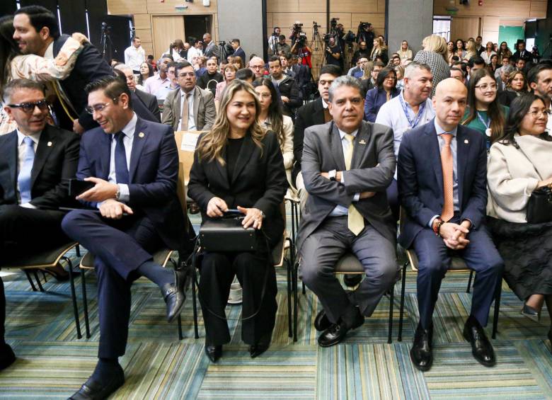 Con el debate encendido por la presunta participación en política del presidente Gustavo Petro en favor de Iván Cepeda, Cartagena recibe hoy la última Comisión de Garantías Electorales. FOTO: Colprensa
