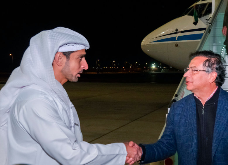 Esta semana, en medio de la crisis en su gabinete por la renuncia irrevocable de varios ministros, Petro se desplazó a un periplo por Medio Oriente. FOTO: Presidencia