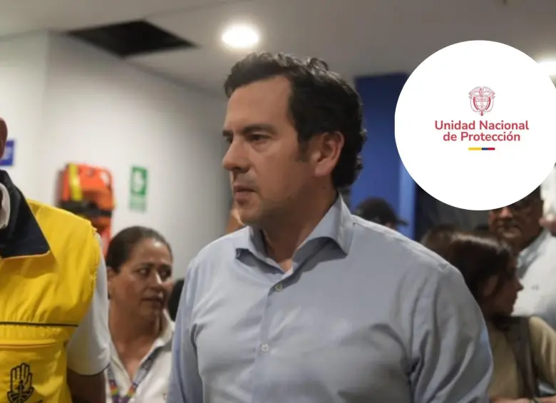 El ministro del Interior, Rodrigo Lara, ha visitado diferentes regiones para enfrentar la emergencia por el terremoto. Foto: Ministerio del Interior