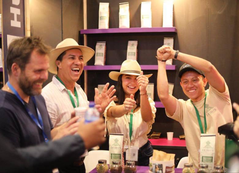 Cafés de Colombia Expo 2025 y la subasta Craft Selection son la prueba viva de que el café colombiano sigue escribiendo capítulos dorados en el mapa mundial del sabor.