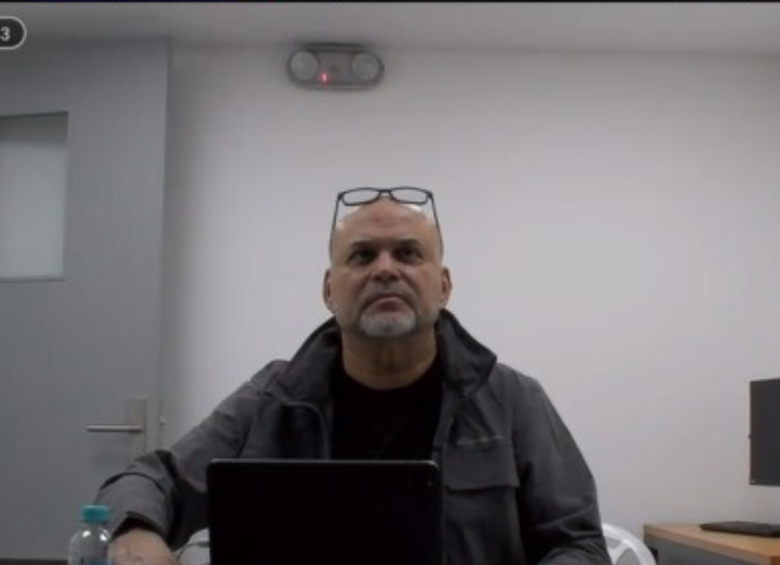 El exjefe paramilitar, Salvatore Mancuso está privado de la libertad en la cárcel La Picota de Bogotá. Foto: captura de pantalla de audiencia.