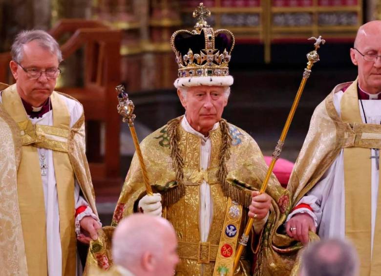 “No es momento para lujos”, llueven críticas a la coronación de Carlos III. Foto: Getty 