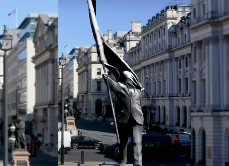 Estatua creada por Bansky ubicada en Waterloo Place en Londres. Foto: captura de video