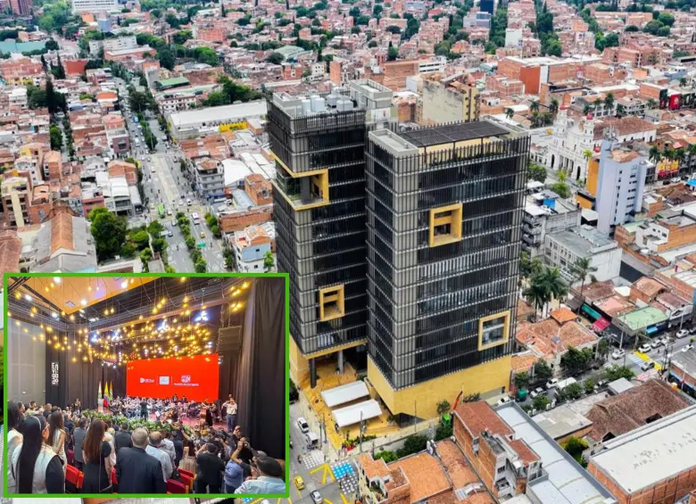Adelante, acto de inauguración del edificio. Atrás, panorámica del nuevo CAM de Envigado. FOTO: Cortesía
