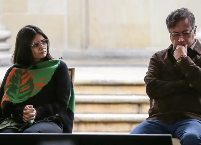 Angie Rodríguez, actual directora del Fondo Adaptación, y el presidente Gustavo Petro. Foto: Colprensa