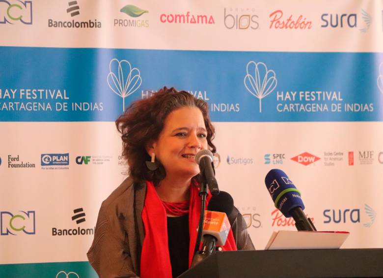 Cristina Fuentes La Roche en la presentación del Hay Festival 2024 en la Embajada Británica en Colombial. FOTO cortesía