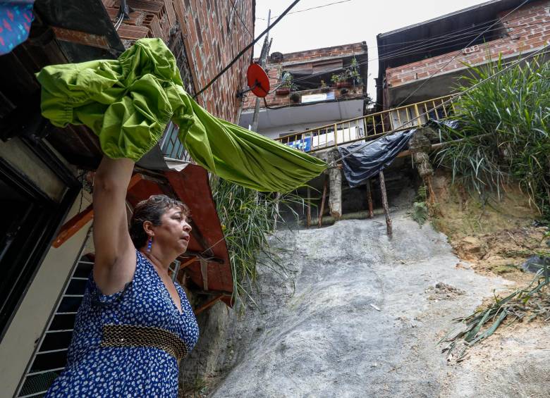 En El Pesebre hay varias casas en riesgo por los deslizamientos de tierra. Foto: Manuel Saldarriaga. 