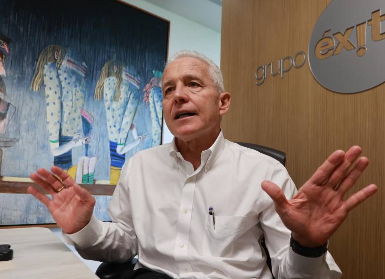 El gerente general del Grupo Éxito, Carlos Mario Giraldo, dejará su cargo el próximo 30 de junio. Foto: Manuel Saldarriaga 