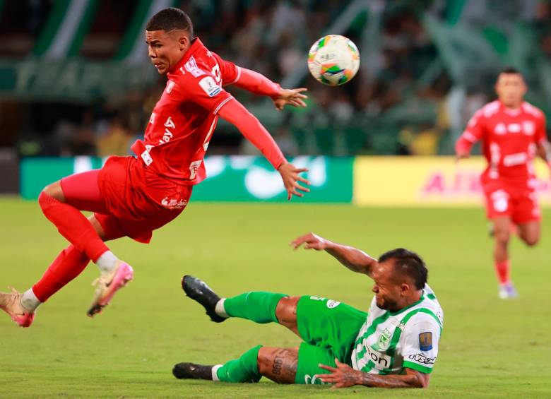 Con esta victoria, Atlético Nacional toma una ventaja significativa y se perfila como favorito para avanzar a la gran final del torneo. Foto: Manuel Saldarriaga Quintero
