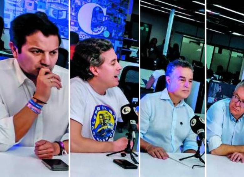 De izquierda a derecha: David Luna, Juan Manuel Galán, Aníbal Gaviria y Mauricio Cárdenas. FOTO Manuel Saldarriaga.