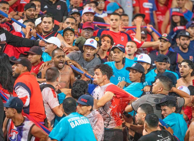 ¿Hay solución para frenar la violencia entre hinchas?