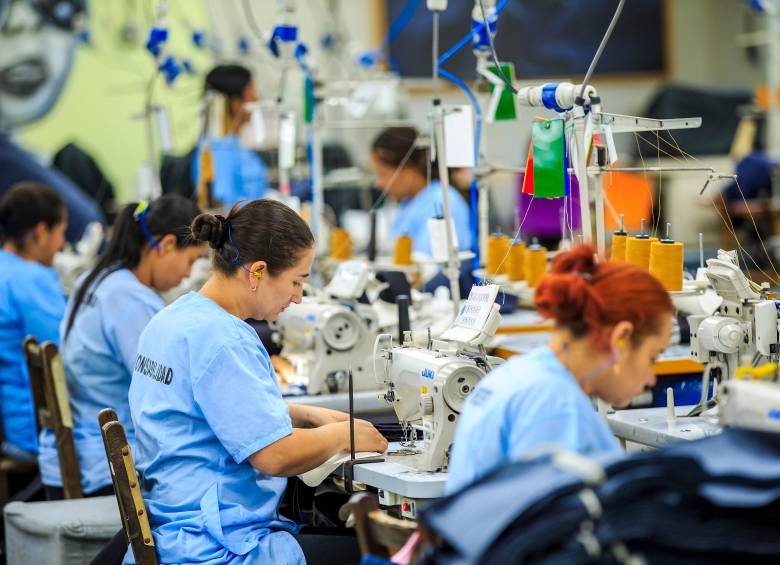 El salario mínimo de $2 millones rige de forma transitoria mientras el Consejo de Estado decide de fondo. FOTO EL COLOMBIANO. 