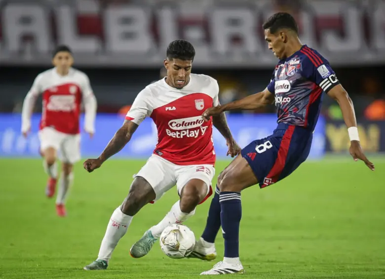 Homer Martínez en medio del partido contra San Fe en Bogotá. FOTO: COLPRENSA
