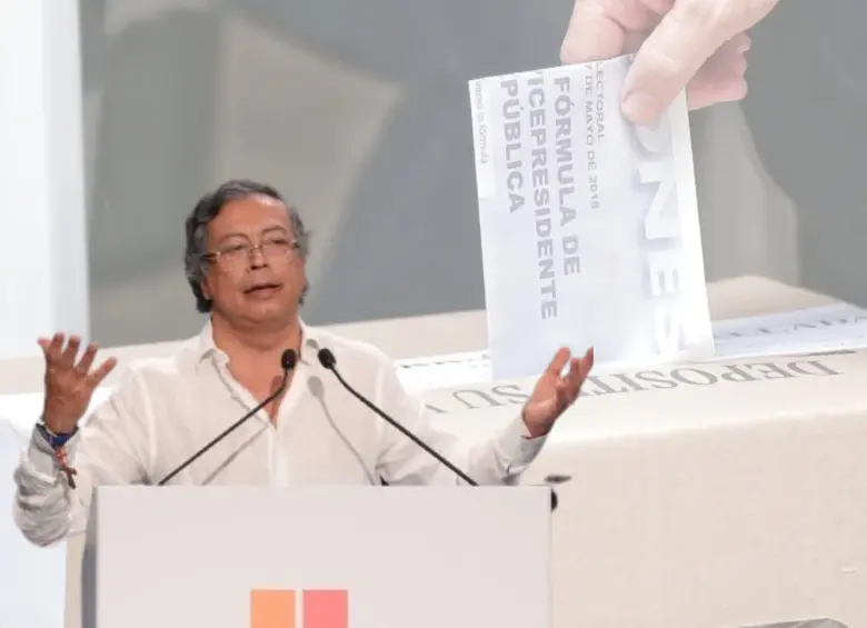 En medio de los reparos del jefe de Estado, la alianza contempla espacios de diálogo para reflexionar sobre la desinformación en contextos electorales, la transparencia electoral y la integridad del debate democrático. FOTO: COLPRENSA/PRESIDENCIA