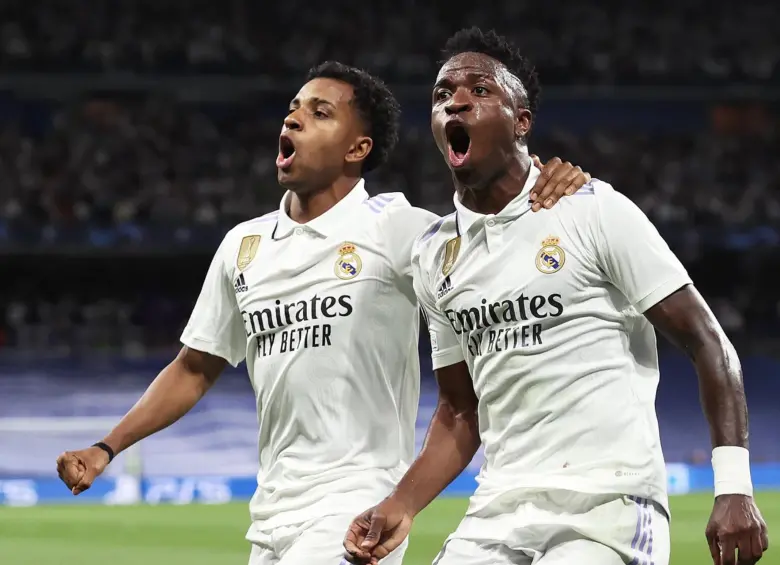 Rodrygo y Vinícius celebrando un gol juntos. FOTO: GETTY