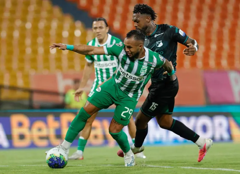 Nacional venció 3-0 al Deportivo Cali en un Atanasio sin público por sanción. FOTO: Camilo Suárez