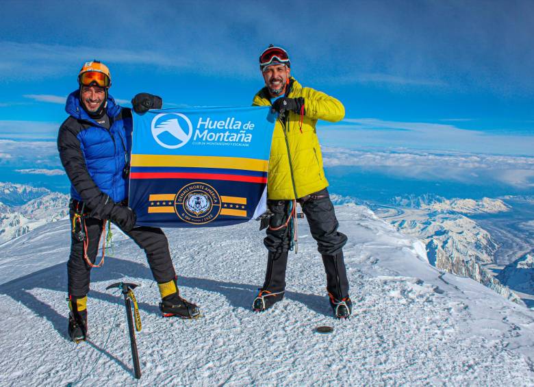Nicolás Díaz “Lobo” (derecha) y Gabriel Morant “Gabo” buscan recursos para emprender nuevos retos. FOTO cortesía