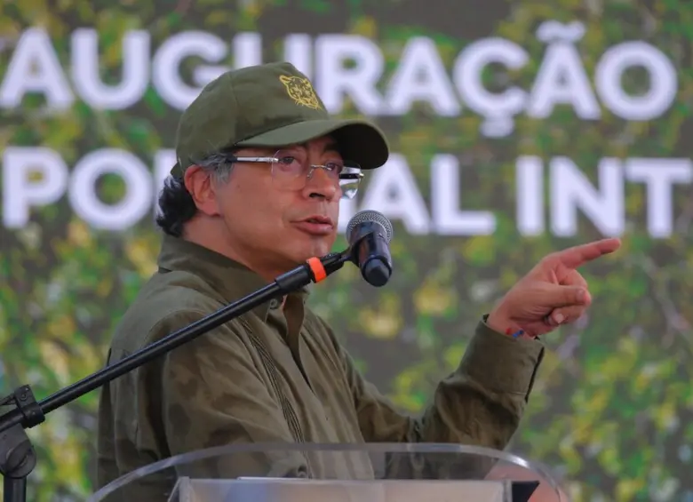 Gustavo Petro llamó a denunciar por sedición a quienes inciten a los militares a desobedecer al presidente. Foto: Colprensa