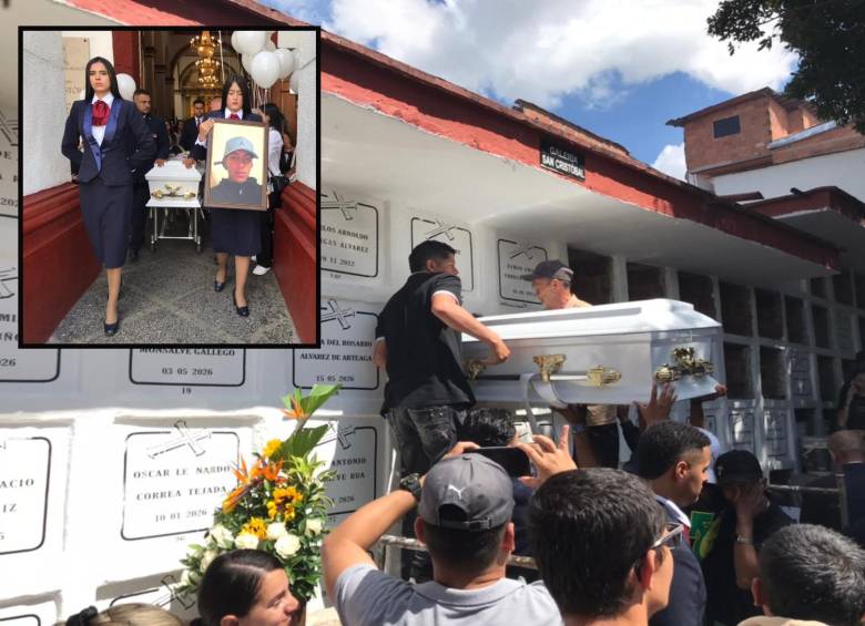 El sepelio tuvo lugar en el corregimiento de San Cristóbal. FOTO: Laura Rosa Jiménez Valencia