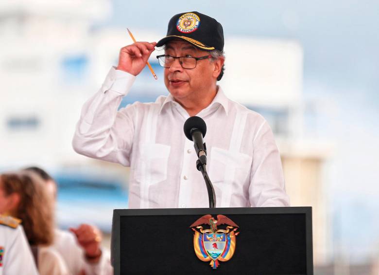 Una de las bonificaciones aprobadas por el presidente Gustavo Petro se desembolsará antes de que termine el 2023. FOTO COLPRENSA 