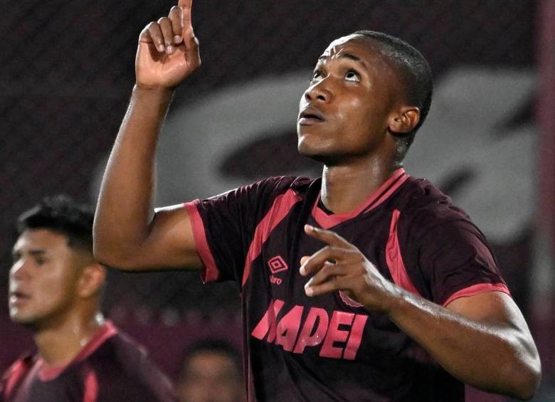 Yoshan Valois, jugador colombianos de Lanús. FOTO: Instagram johanstiven_6