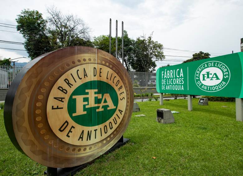 La Gobernación de Antioquia ha utilizado dinero para defender demanda de la FLA en Estados Unidos. FOTO: JAIME PÉREZ