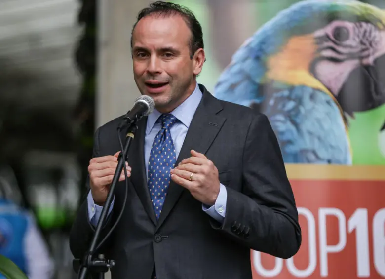 Las disidencias de las Farc tendría un plan para atentar contra Alejandro Eder como represalia a los operativos que se han adelantado contra esta organización. Foto: Colprensa