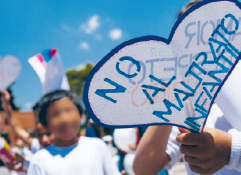Ana Lucía González, de 9 años, fue hallada muerta en una alcantarilla de Bogotá. Las autoridades capturaron aun hombre, identificado como Shenner José Rojas Lárez, imputado por el crimen. FOTO: Colprensa