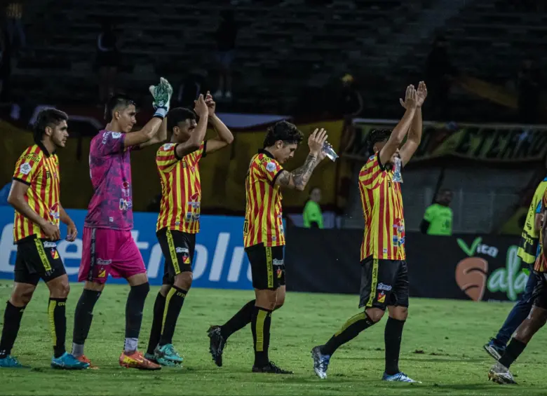 La sub 20 del Pereira tras perder por goleada contra Águilas Doradas. FOTO: Tomada de redes sociales @DeporPereiraFC