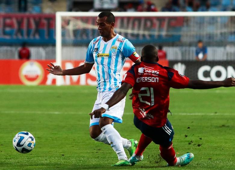 DIM y Magallanes igualaron en el duelo de ida de la fase 3 de la Libertadores. FOTO EFE
