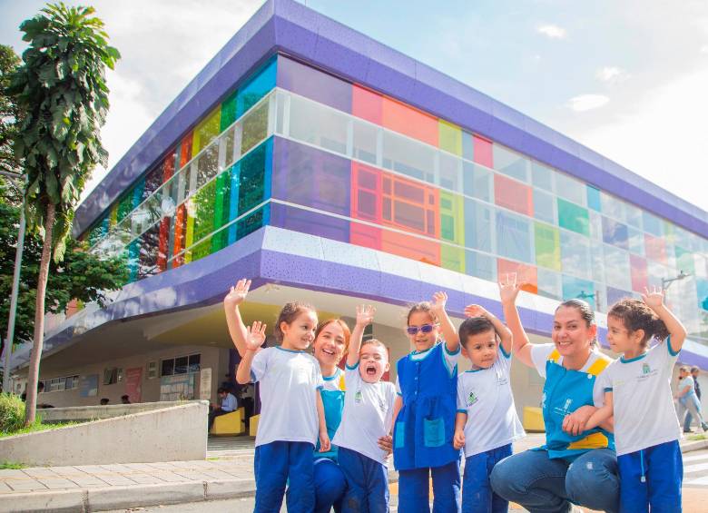 El programa Buen Comienzo, contará en el año 2025 con $378.385 millones para mejorar la atención de la primera infancia, atendiendo a 87.174 niños y niñas de 0 – 5 años y a 11.747 madres gestantes y lactantes. Foto: cortesía. 