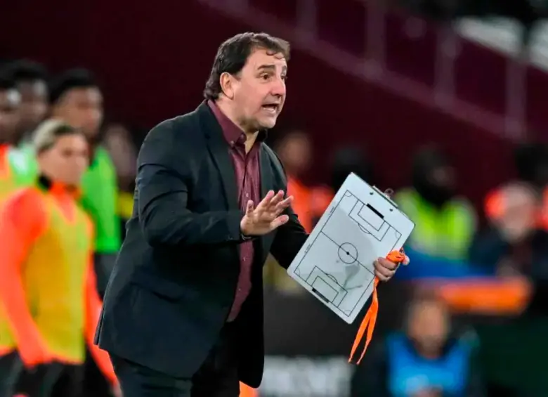 El entrenador de Colombia, Néstor Lorenzo, será quien dirija al seleccionado colombiano en la Copa del Mundo del 2026. Foto: Getty