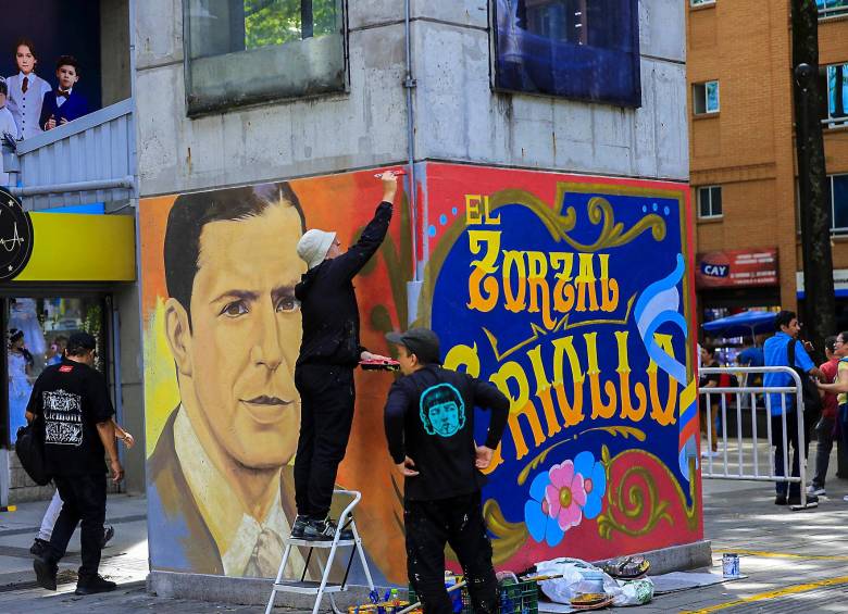 Así luce el mural en pleno centro de Medellín. FOTOS Manuel Saldarriaga