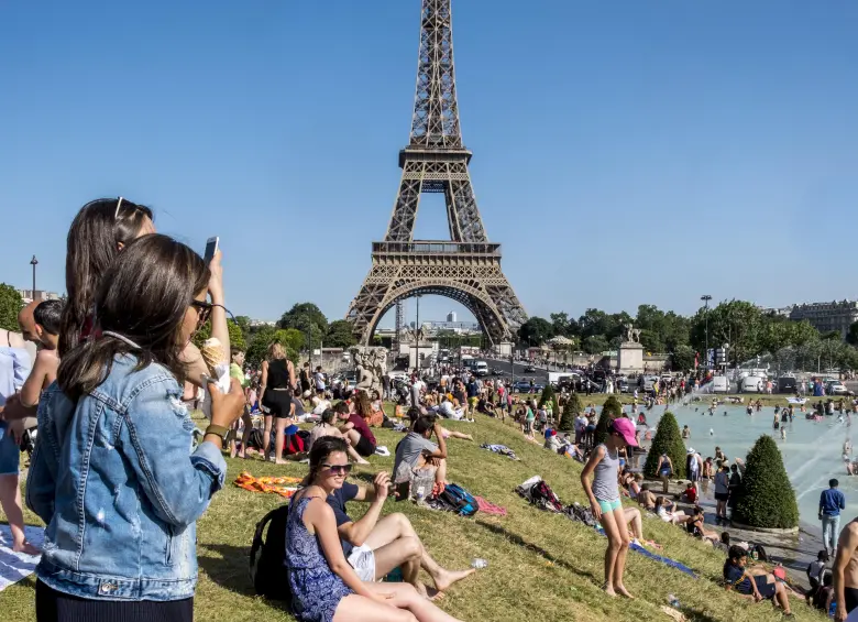Ni París ni Nueva York están a salvo: la ola de calor que está rompiendo todos los récords