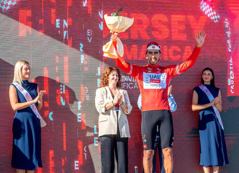 Molano se impuso por centímetros al francés Paul Magnier en el esprint de la primera jornada de la carrera croata y es el primer líder. FOTO: X-CRO RACE