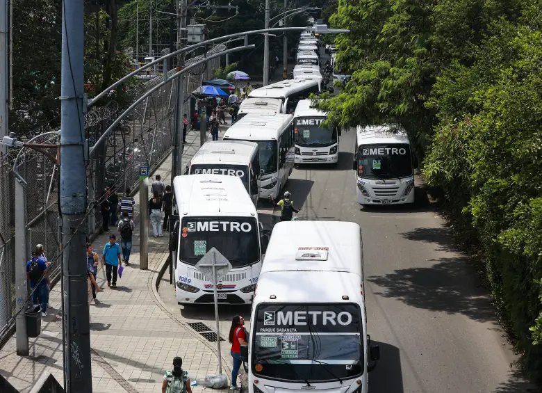 El auxilio de transporte se determinó por decreto y fue oficializado por el Gobierno Nacional. Foto: Manuel Saldarriaga Quintero.