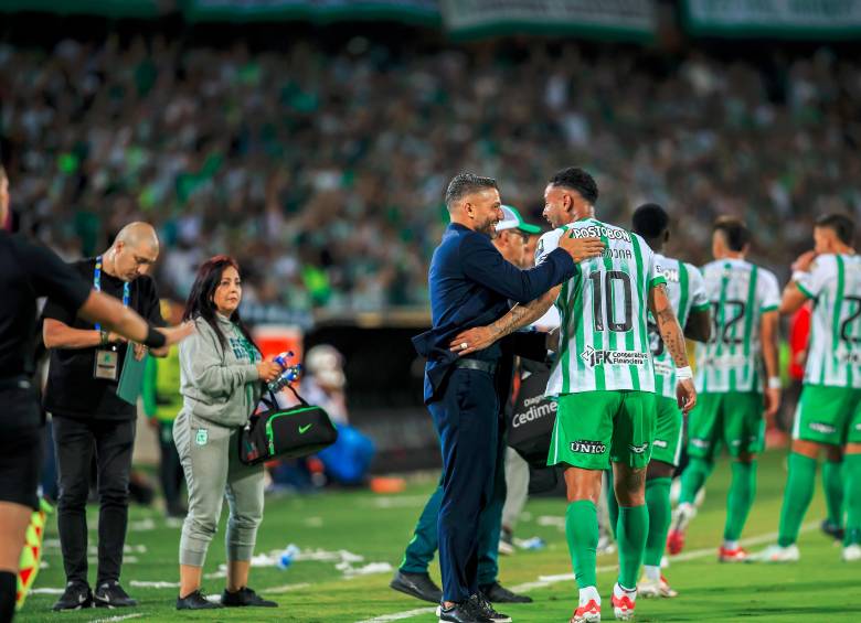 El técnico Gandolfi podría usar a Edwin cardona en el duelo frente al Junior. FOTO CAMILO SUÁREZ