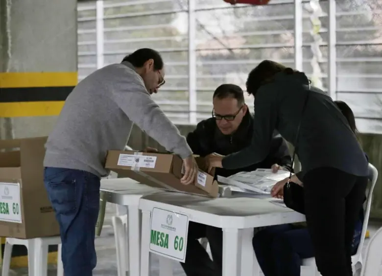 Cerca de 856 mil personas fueron elegidas para ser jurados de votación en las elecciones del pasado 8 de marzo. Foto: Colprensa.