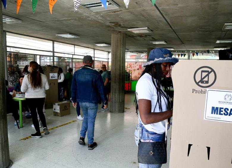 La MOE registró 415 hechos de violencia contra liderazgos políticos, sociales y comunales. Foto: Colprensa (imagen de referencia).