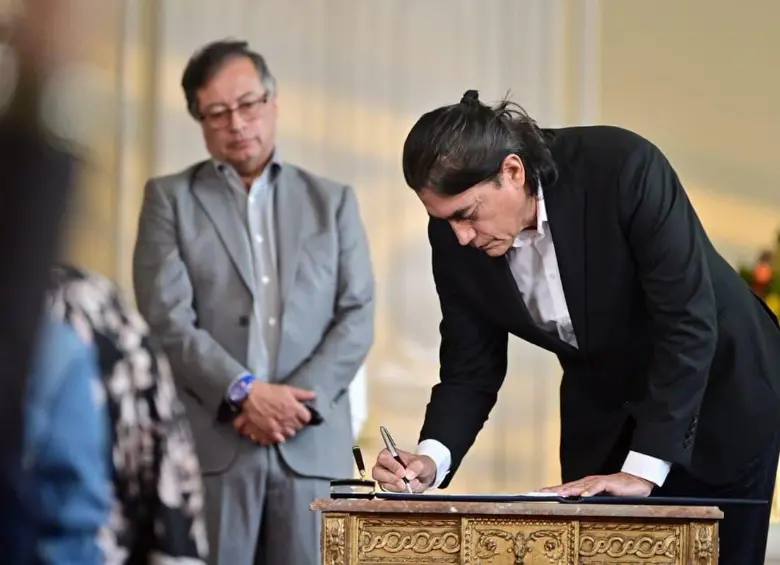 Gustavo Bolívar asumió como director de Prosperidad Social en marzo de 2024. FOTO: PRESIDENCIA