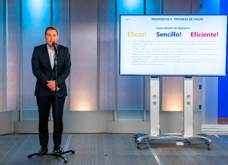 Mauricio Lizcano aseguró que con esta reestructuración el Estado será más austero. FOTO EL COLOMBIANO 
