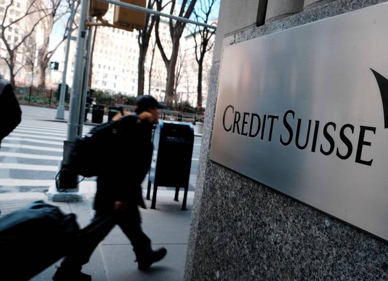 Credit Suisse y UBS son los dos principales bancos en Suiza y por eso esta operación se considera un hecho histórico. FOTO Getty