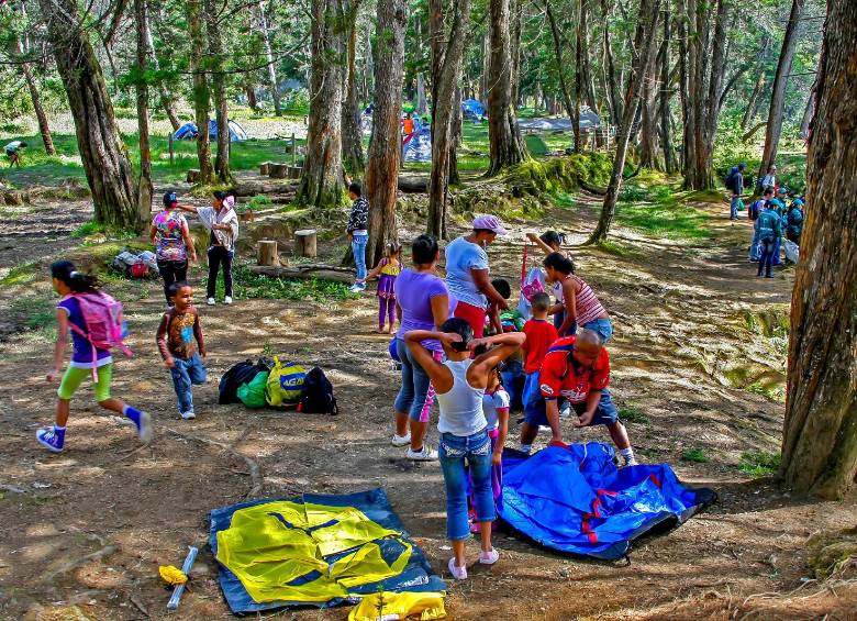 El Parque Arví, en el corregimiento de Santa Elena, tiene senderos para caminar a una hora del centro de Medellín. FOTO Juan Antonio Sanchez