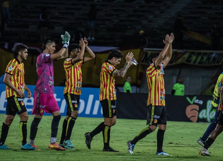 El Deportivo Pereira, conocido como el ‘Grande Matecaña’, enfrenta una de sus peores crisis institucionales desde que regresó a la Primera División en 2019. FOTO: Tomada de redes sociales @DeporPereiraFC