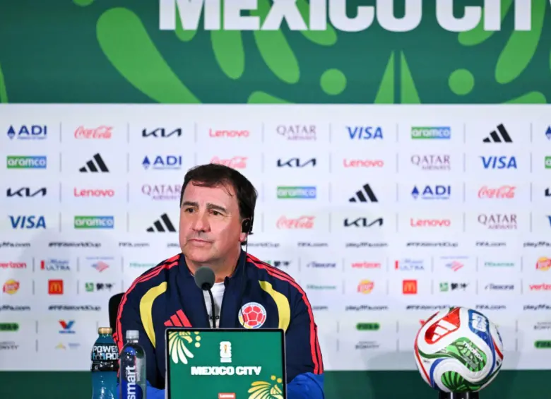Néstor Lorenzo no está dentro de los 10 técnicos que más ganan en el Mundial. Foto: Xinhua