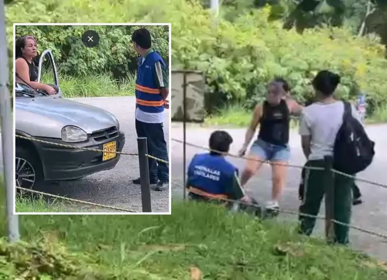 Adelante, el joven haciendo cumplir la norma vial. Atrás, la conductora pateando al estudiante. FOTO: Cortesía Denuncias Antioquia