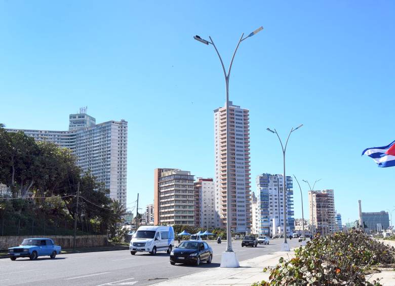 A Cuba solo le quedan entre 15 y 20 días de reservas de petróleo, según reveló el Financial Times. FOTO: Xinhua/Joaquín Hernández