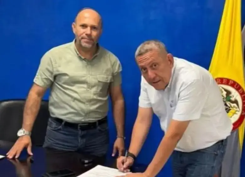 El subdirector Renato Solano y el director Édgar Rodríguez. FOTO: Tomada de redes sociales Inpec